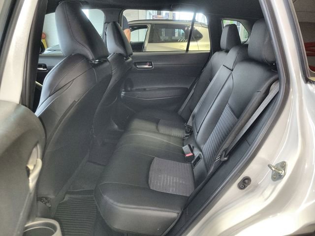 Used 2023 Toyota Corolla Cross XSE w/ Convenience Package image 23