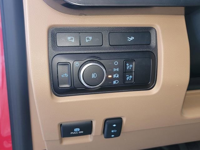 Used 2024 Ford F450 Lariat w/ Lariat Ultimate Package AWD/4WD image 28