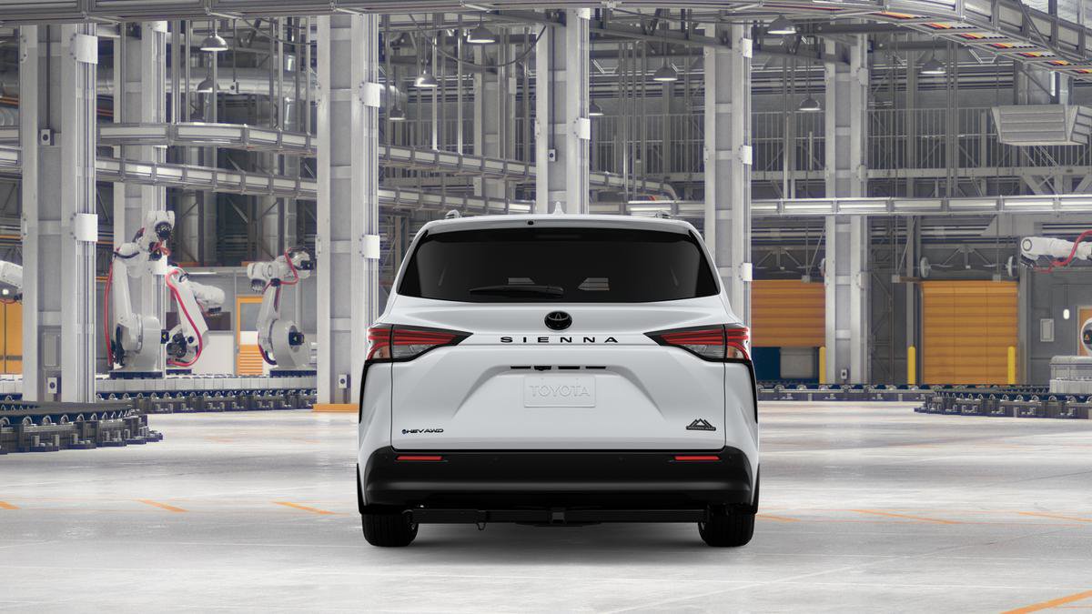 New 2026 Toyota Sienna XLE Woodland Edition image 8