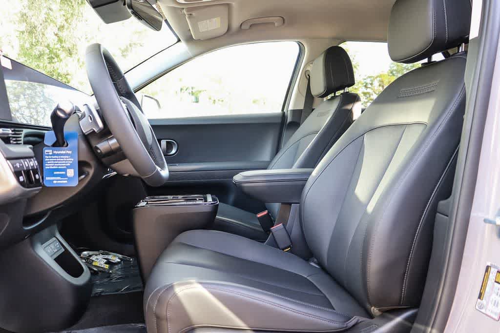 New 2026 Hyundai Ioniq 5 SEL RWD image 19