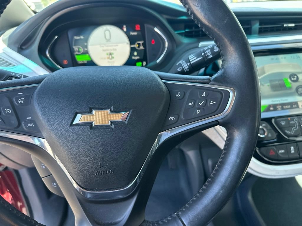 Used 2020 Chevrolet Bolt Premier w/ Infotainment Package FWD image 13