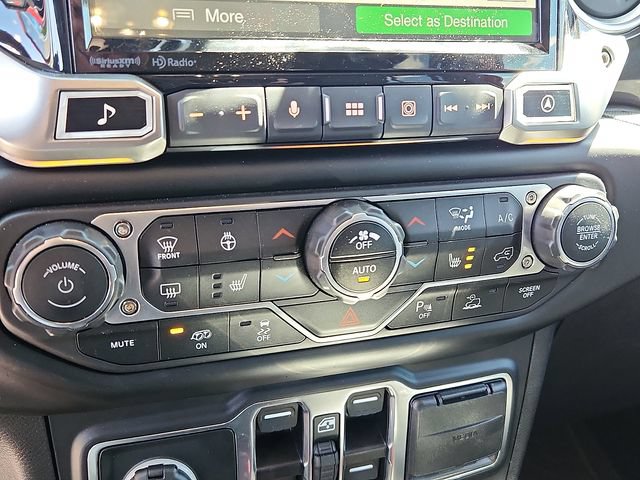 Used 2022 Jeep Wrangler Unlimited Rubicon w/ Dual Top Group AWD/4WD image 15