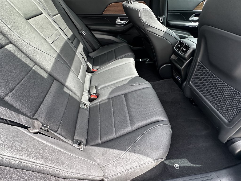 Certified 2025 Mercedes-Benz GLE 450e 4MATIC image 18