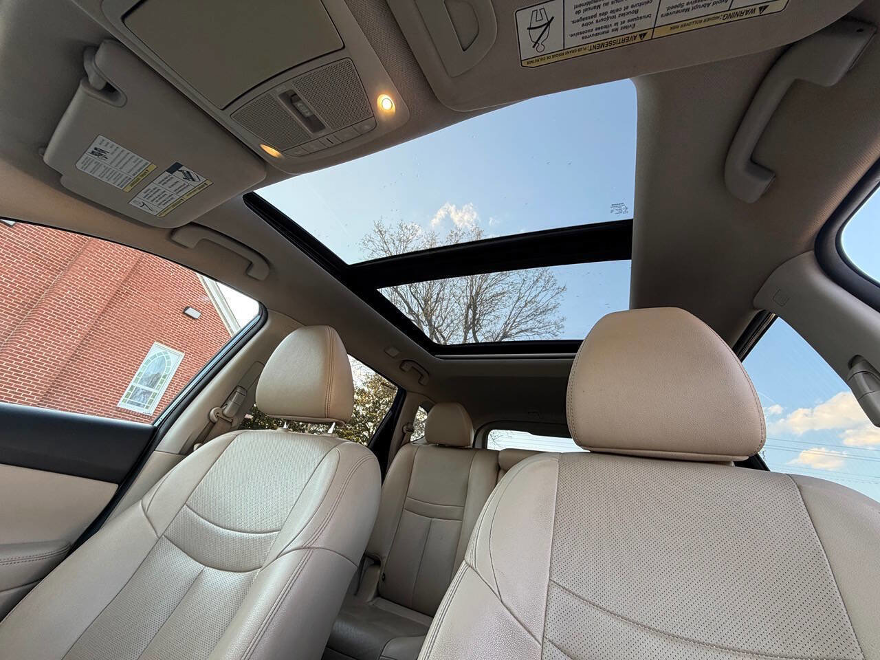 Used 2015 Nissan Rogue SL w/ SL Premium Package image 14