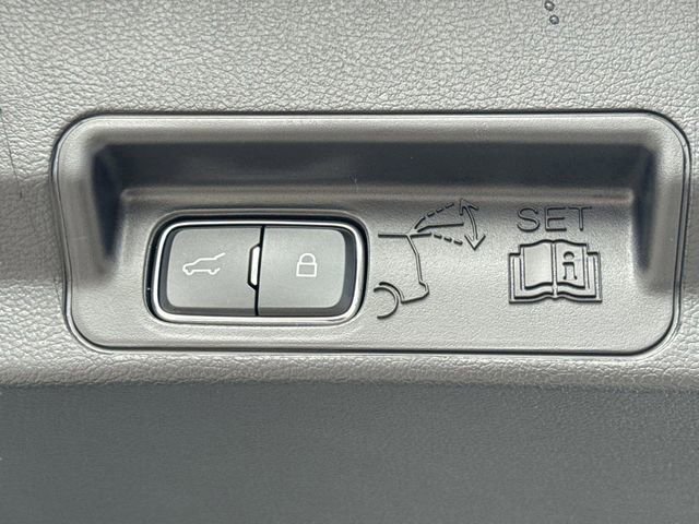 New 2026 Ford Explorer Active w/ Active Comfort Package image 17