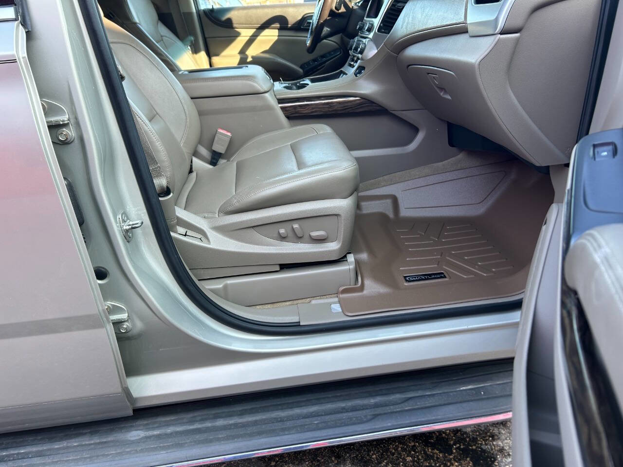 Used 2015 GMC Yukon SLT image 26