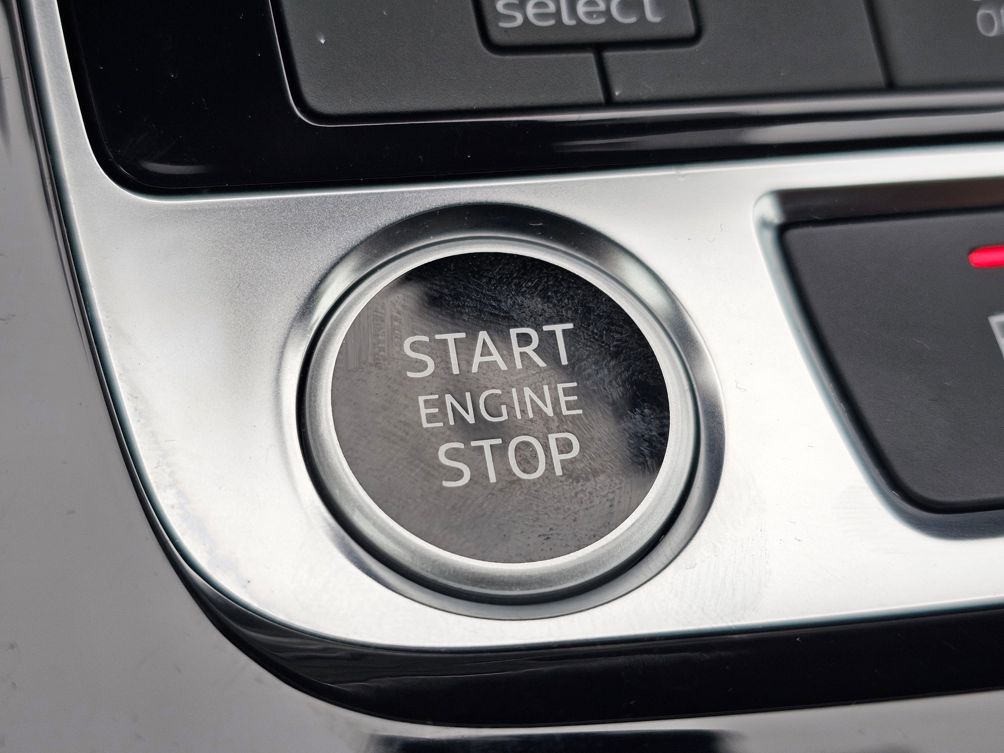 Certified 2025 Audi Q8 Premium Plus w/ Premium Plus Package image 22