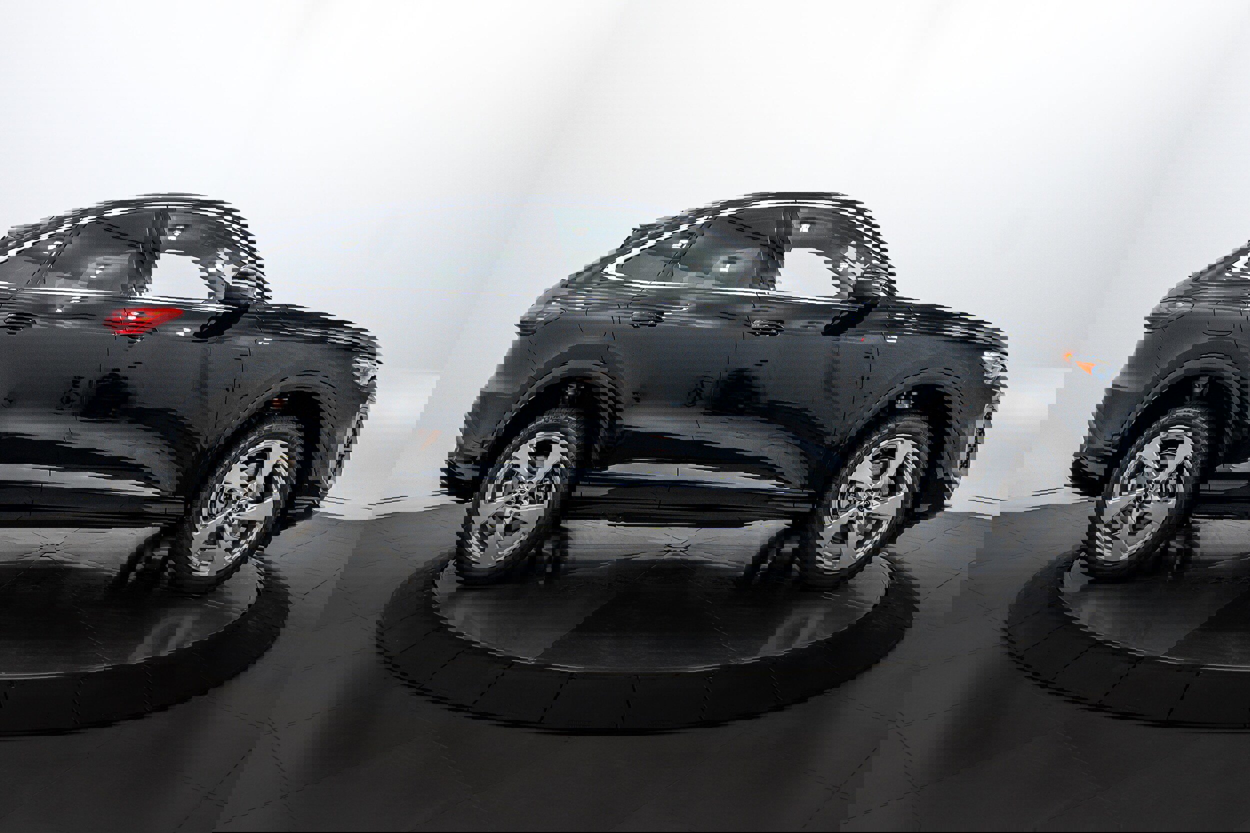 New 2025 Audi Q5 Premium Plus image 3