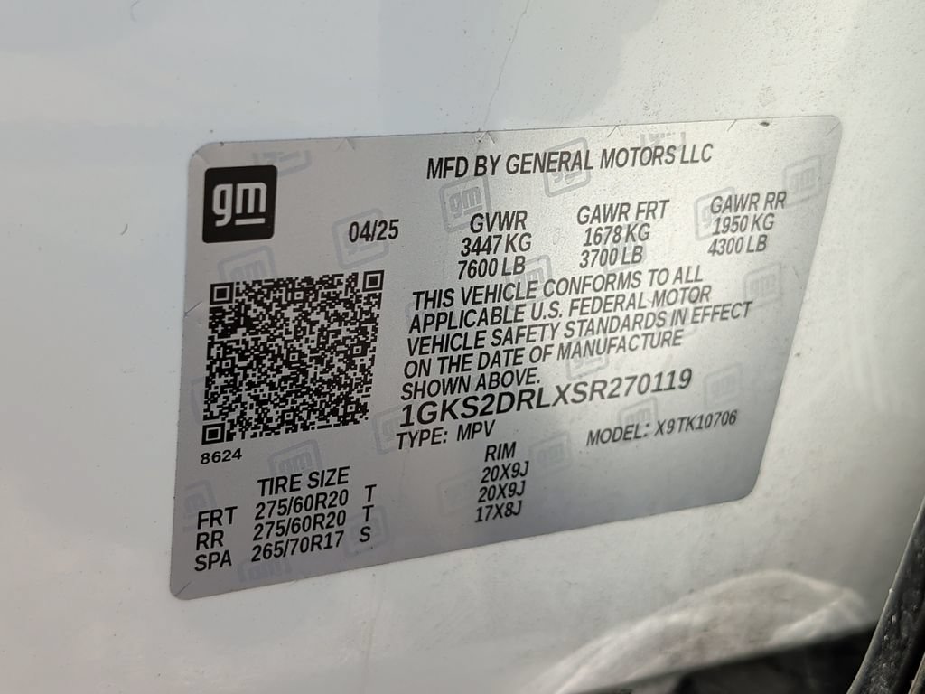 Used 2025 GMC Yukon Denali AWD/4WD image 14