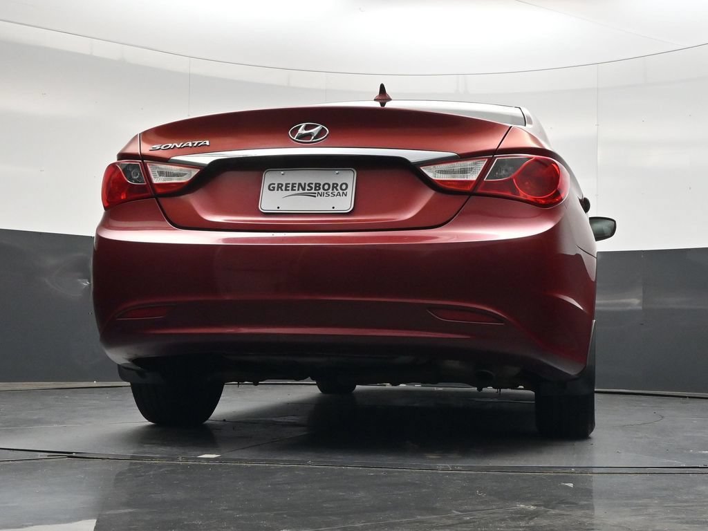 Used 2011 Hyundai Sonata GLS FWD image 41