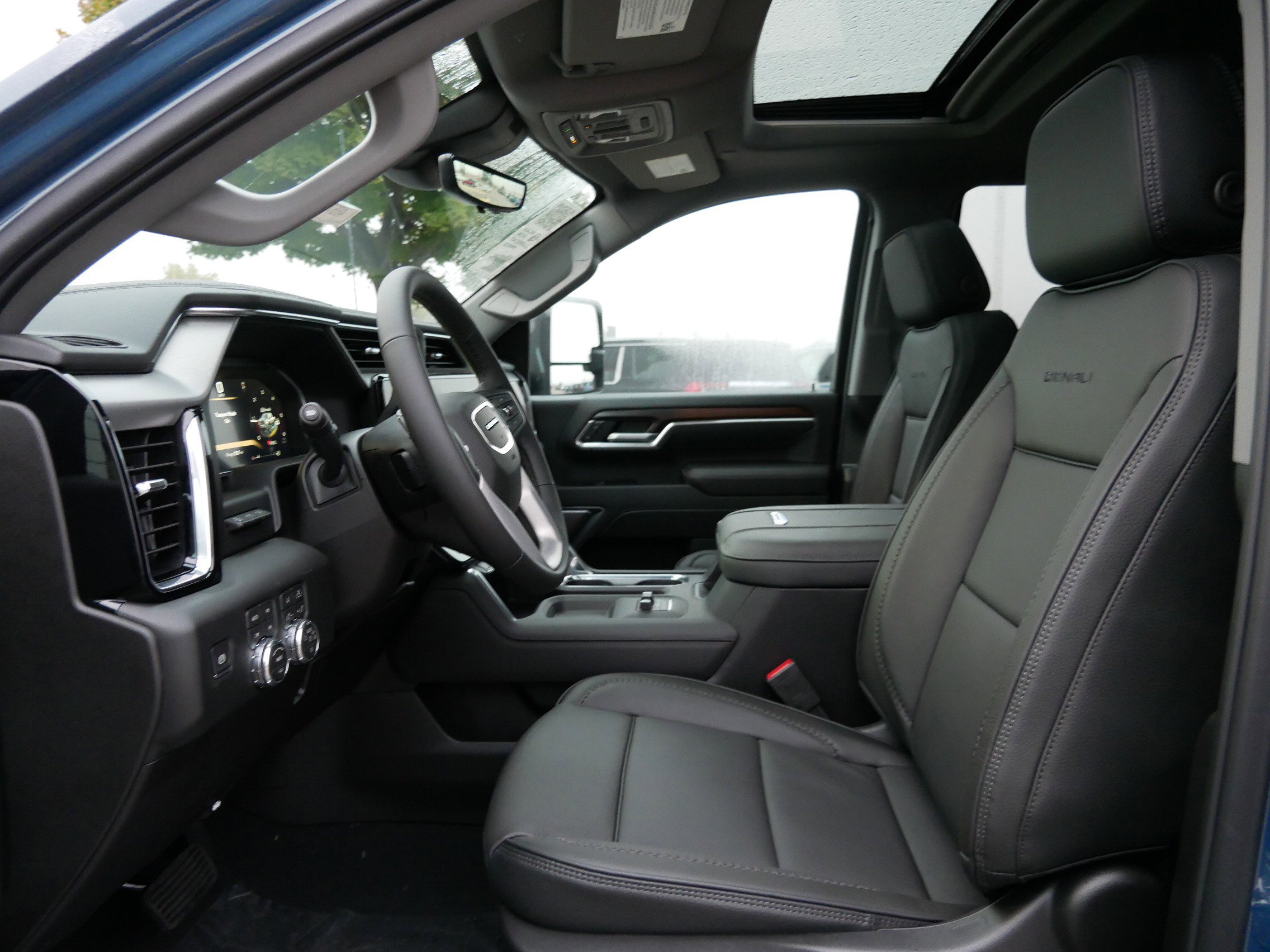 New 2026 GMC Sierra 2500 Denali w/ Technology Package image 6