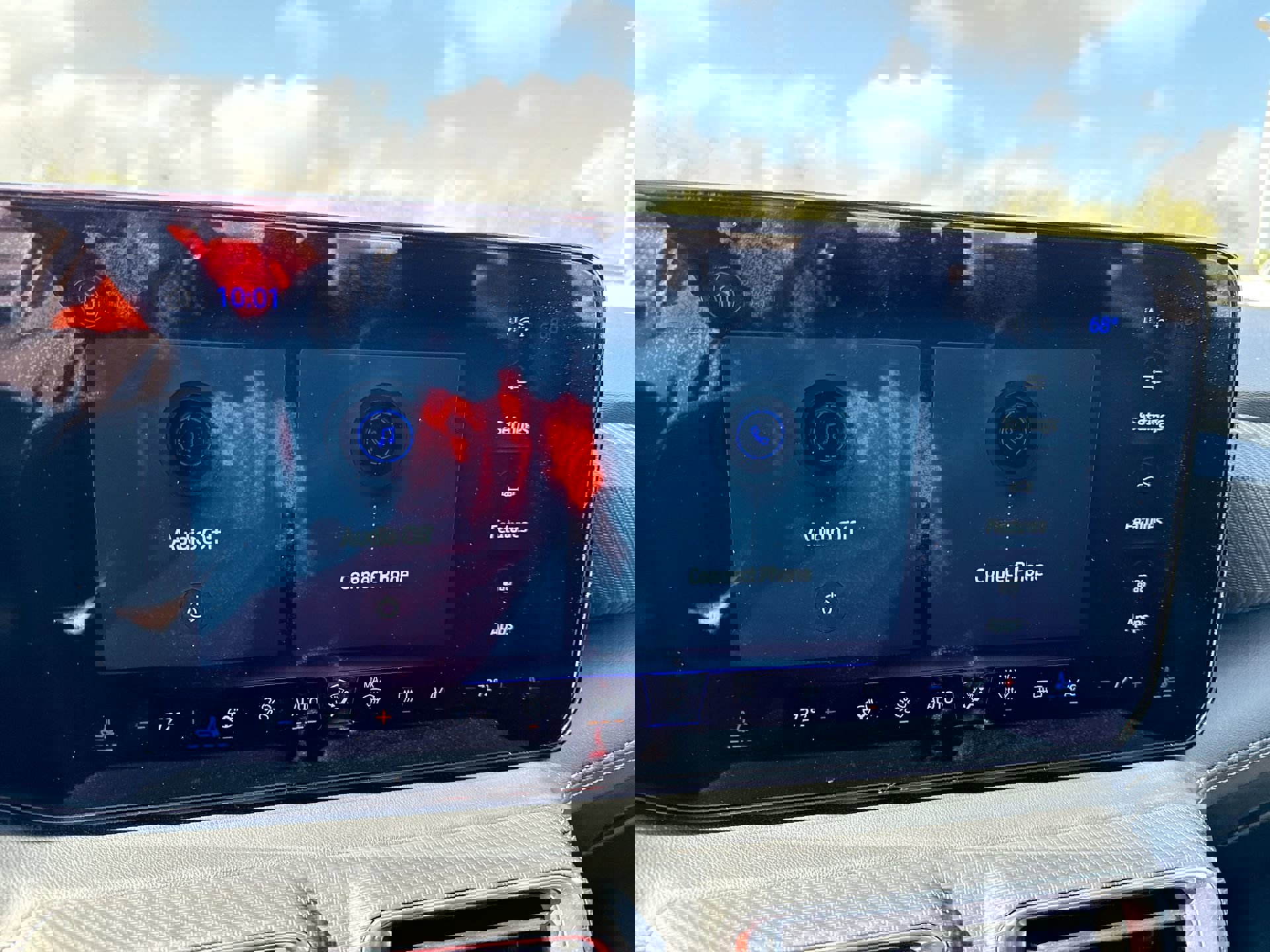 Used 2025 Ford Mustang Premium image 12