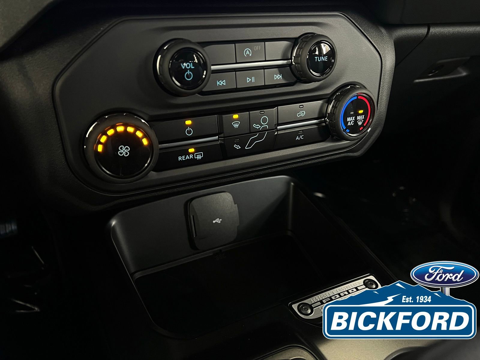 New 2025 Ford Bronco 2-Door AWD/4WD image 15