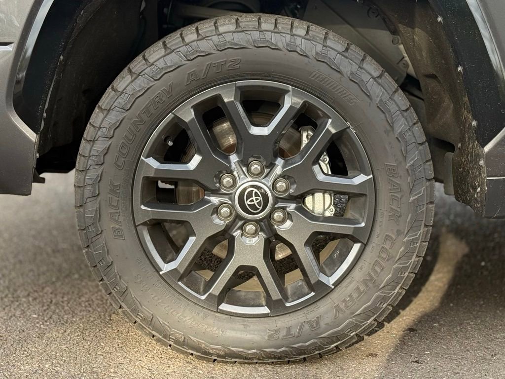 Used 2023 Toyota Tundra Platinum image 9