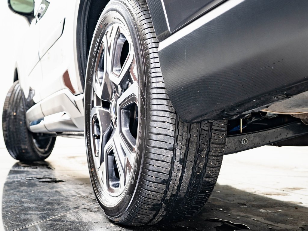 Used 2025 Subaru Ascent Touring w/ Popular Package #2 image 43