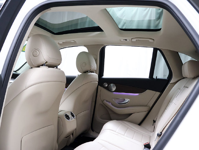 Used 2020 Mercedes-Benz GLC 300 4MATIC image 13