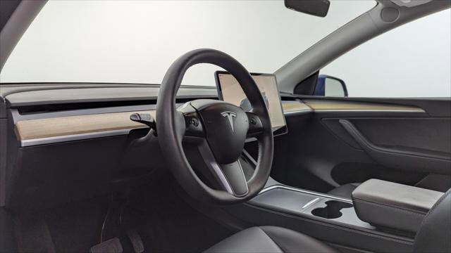 Used 2023 Tesla Model Y Long Range AWD/4WD image 22