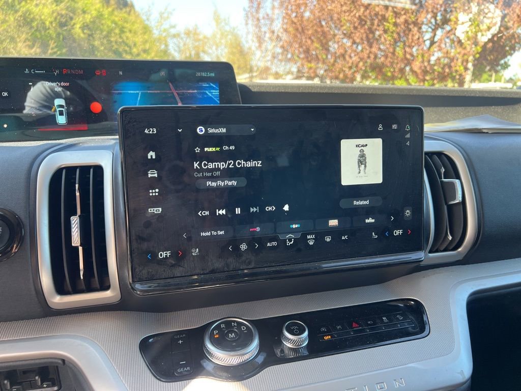 Used 2025 Ford Expedition Active image 12