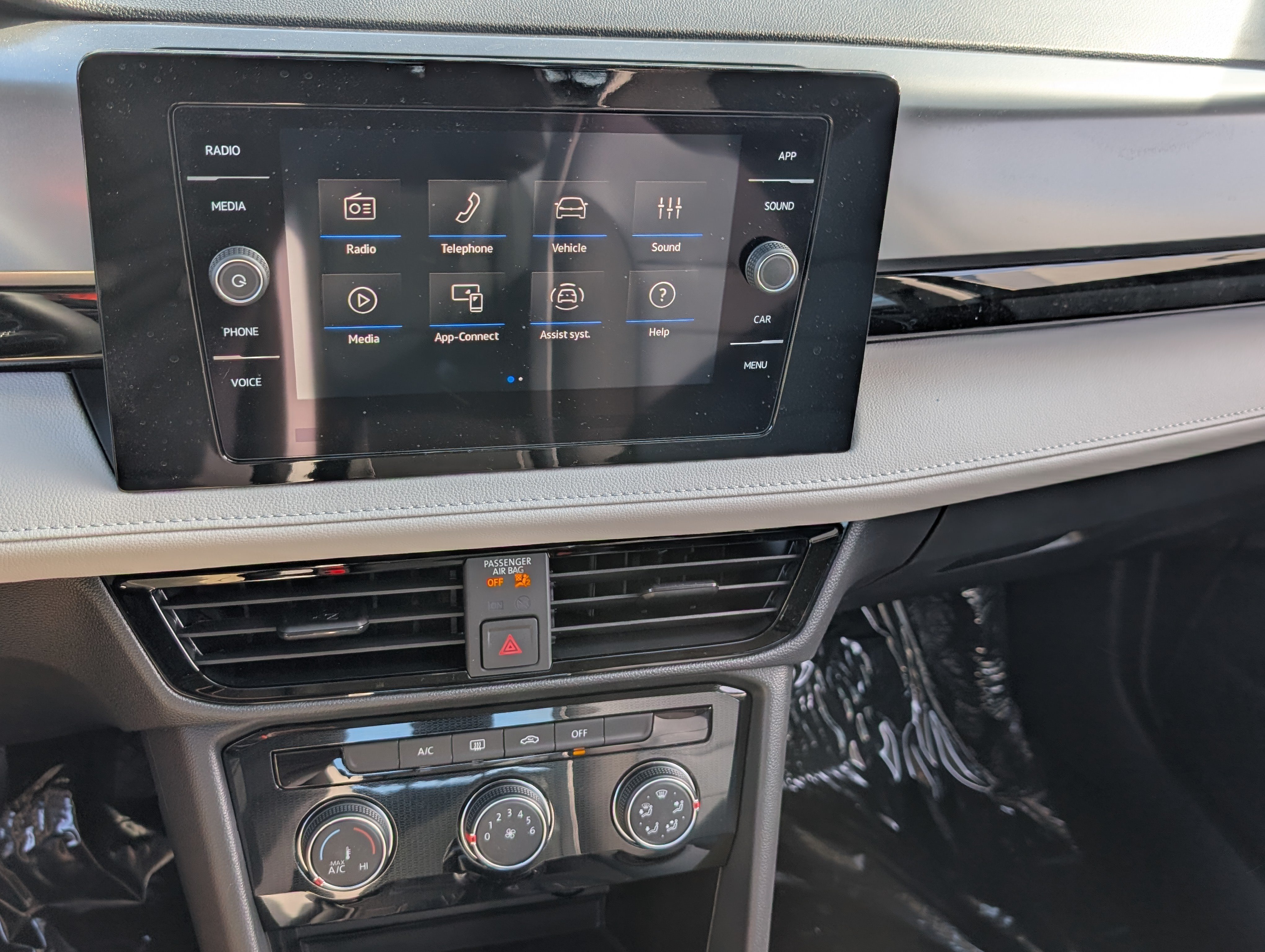 New 2027 Volkswagen Taos S FWD image 24