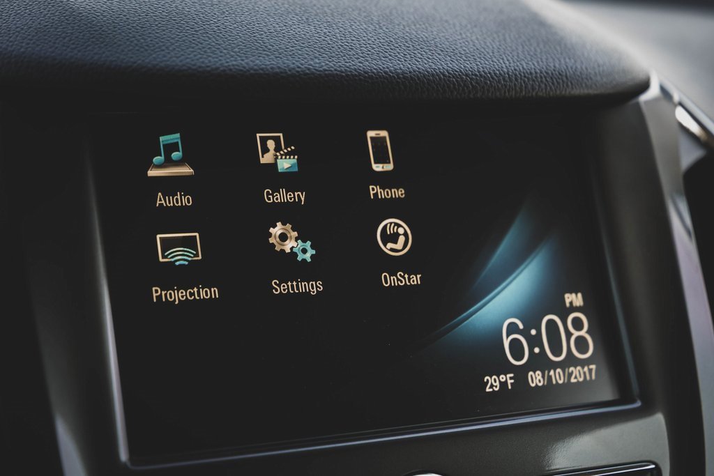 Used 2018 Chevrolet Cruze LT w/ Convenience Package image 15