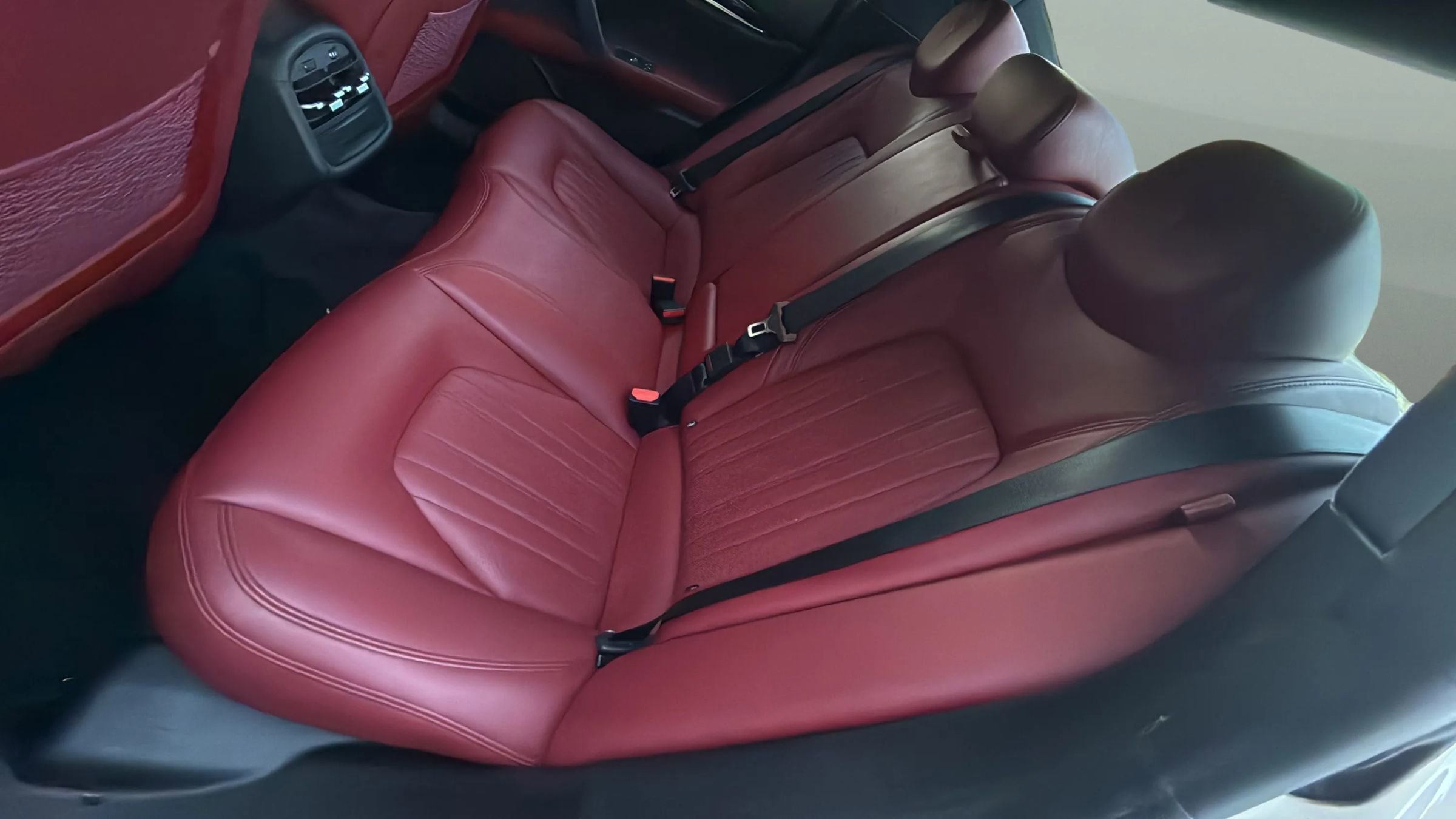 Used 2019 Maserati Ghibli S Q4 AWD/4WD image 30