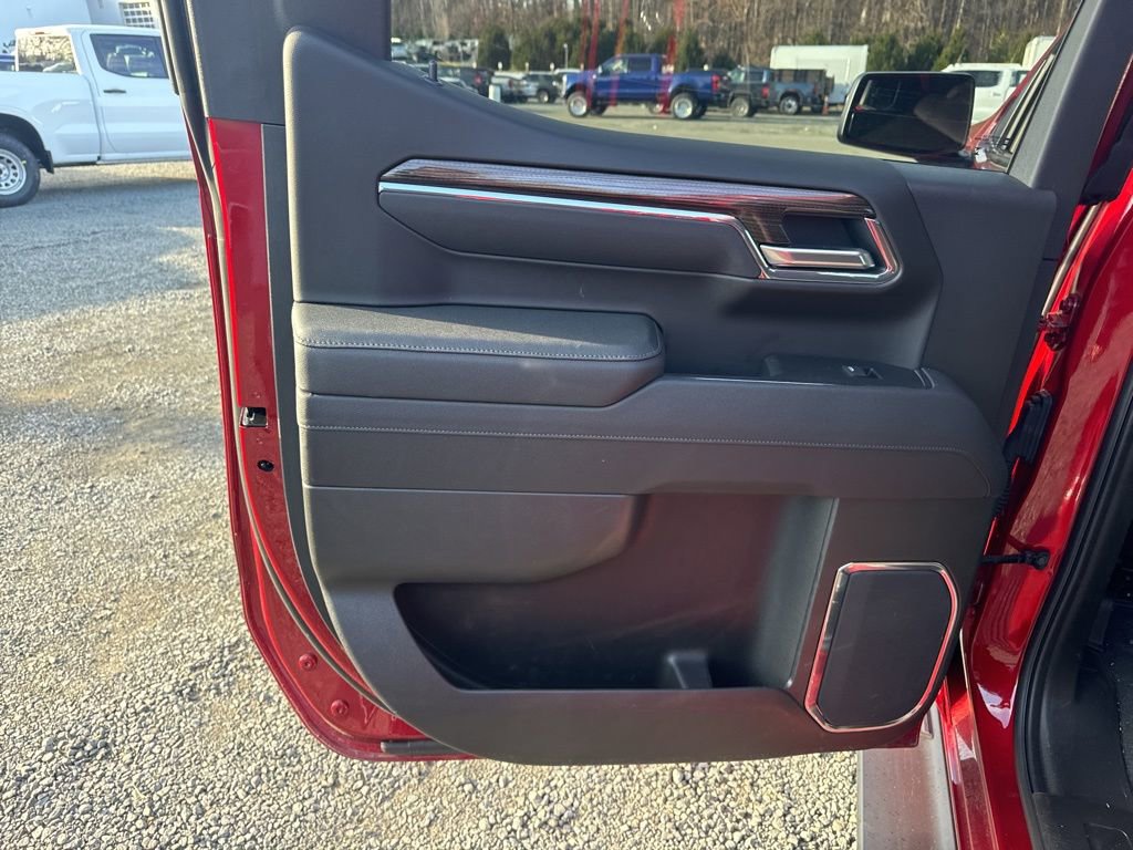Used 2025 Chevrolet Silverado 1500 RST image 16