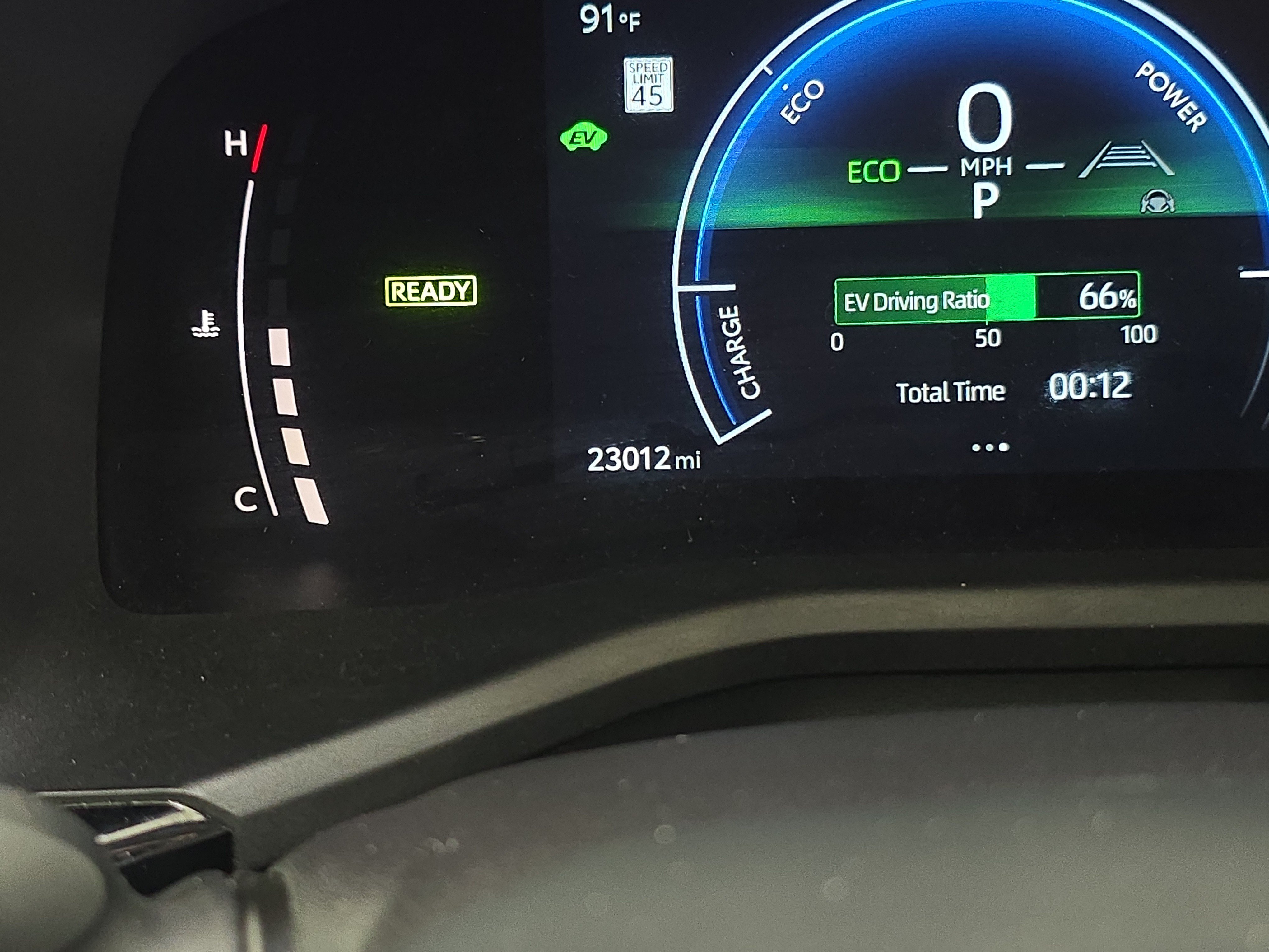 Used 2025 Toyota Camry LE FWD image 26