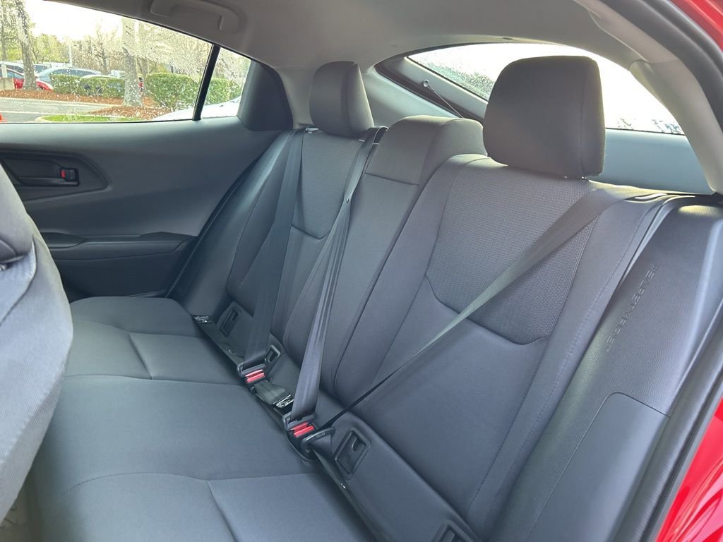 New 2026 Toyota Prius LE image 9