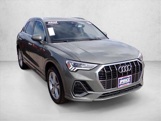 Used 2022 Audi Q3 2.0T Premium Plus w/ Premium Plus Package image 6