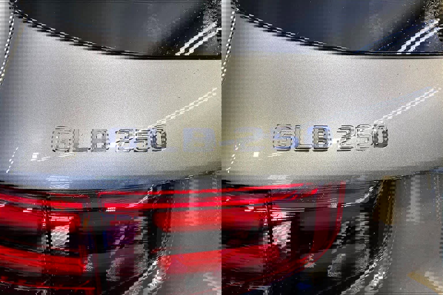 New 2026 Mercedes-Benz GLB 250 4MATIC image 6