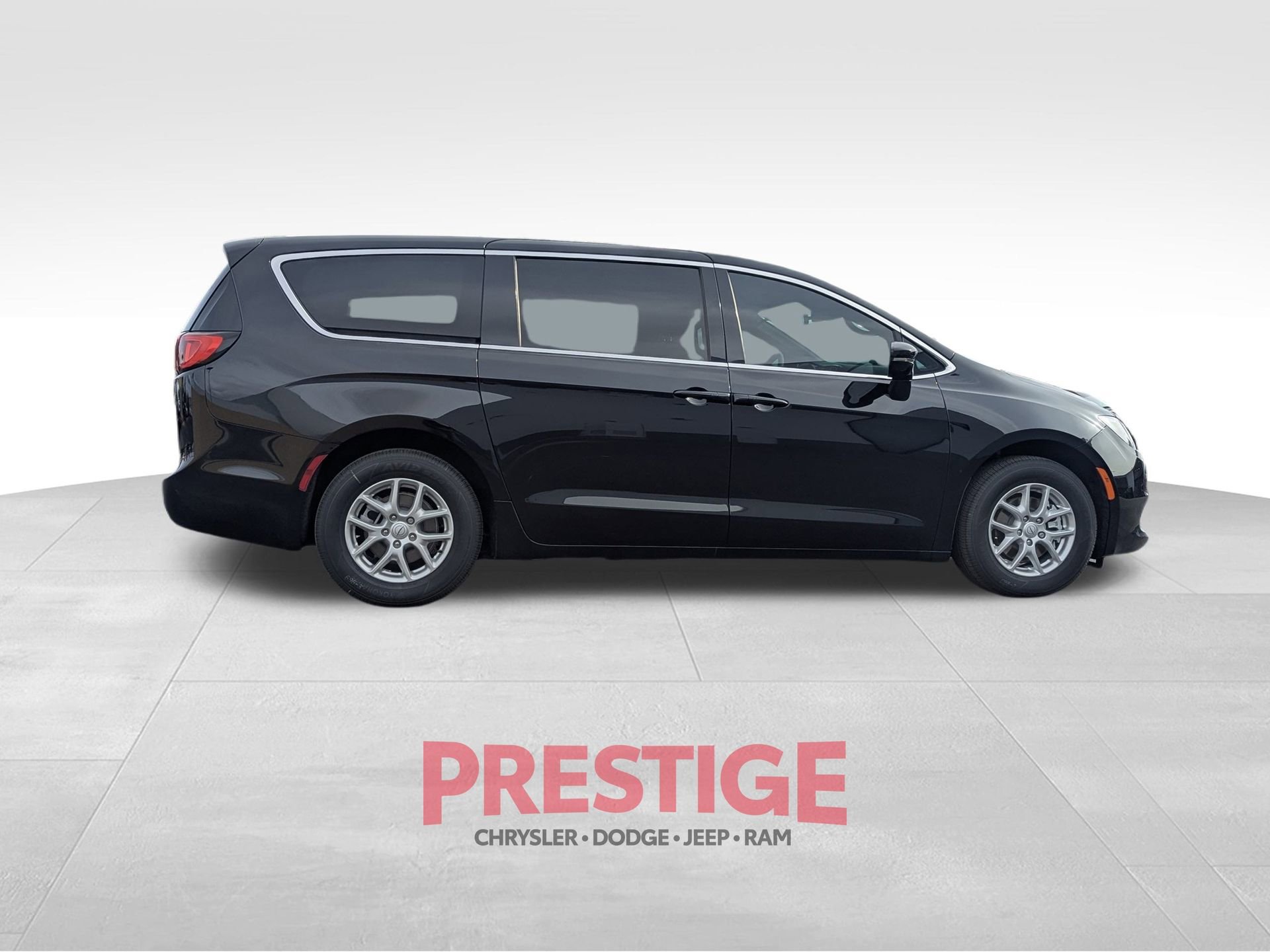 New 2026 Chrysler Voyager LX image 4