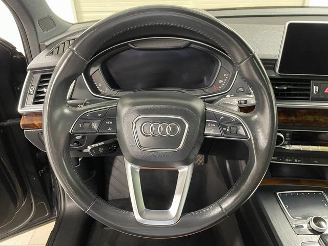 Used 2018 Audi Q5 Prestige w/ Prestige Package AWD/4WD image 16