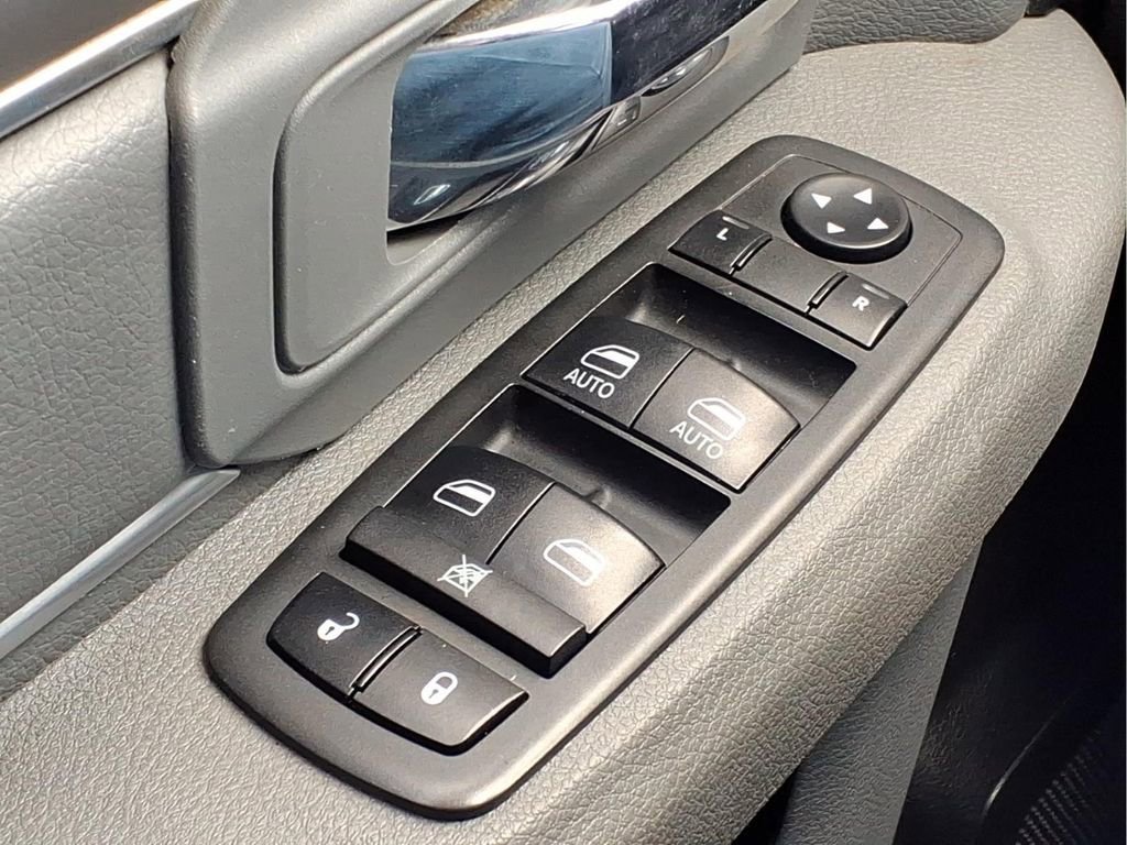 Used 2019 RAM 1500 Classic Warlock image 23