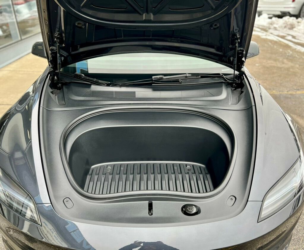 Used 2025 Tesla Model 3 Long Range image 10
