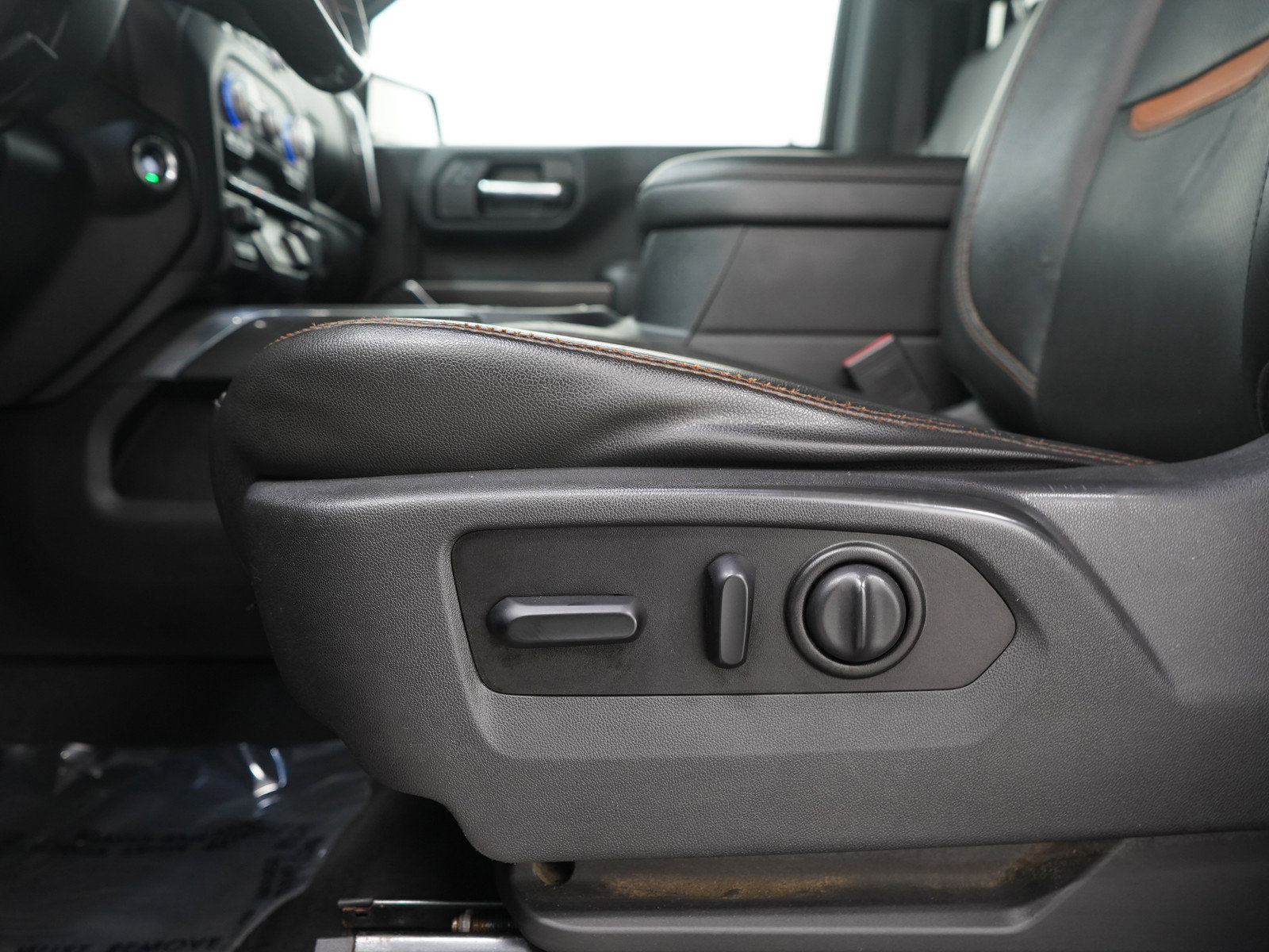 Used 2020 GMC Sierra 1500 AT4 image 22