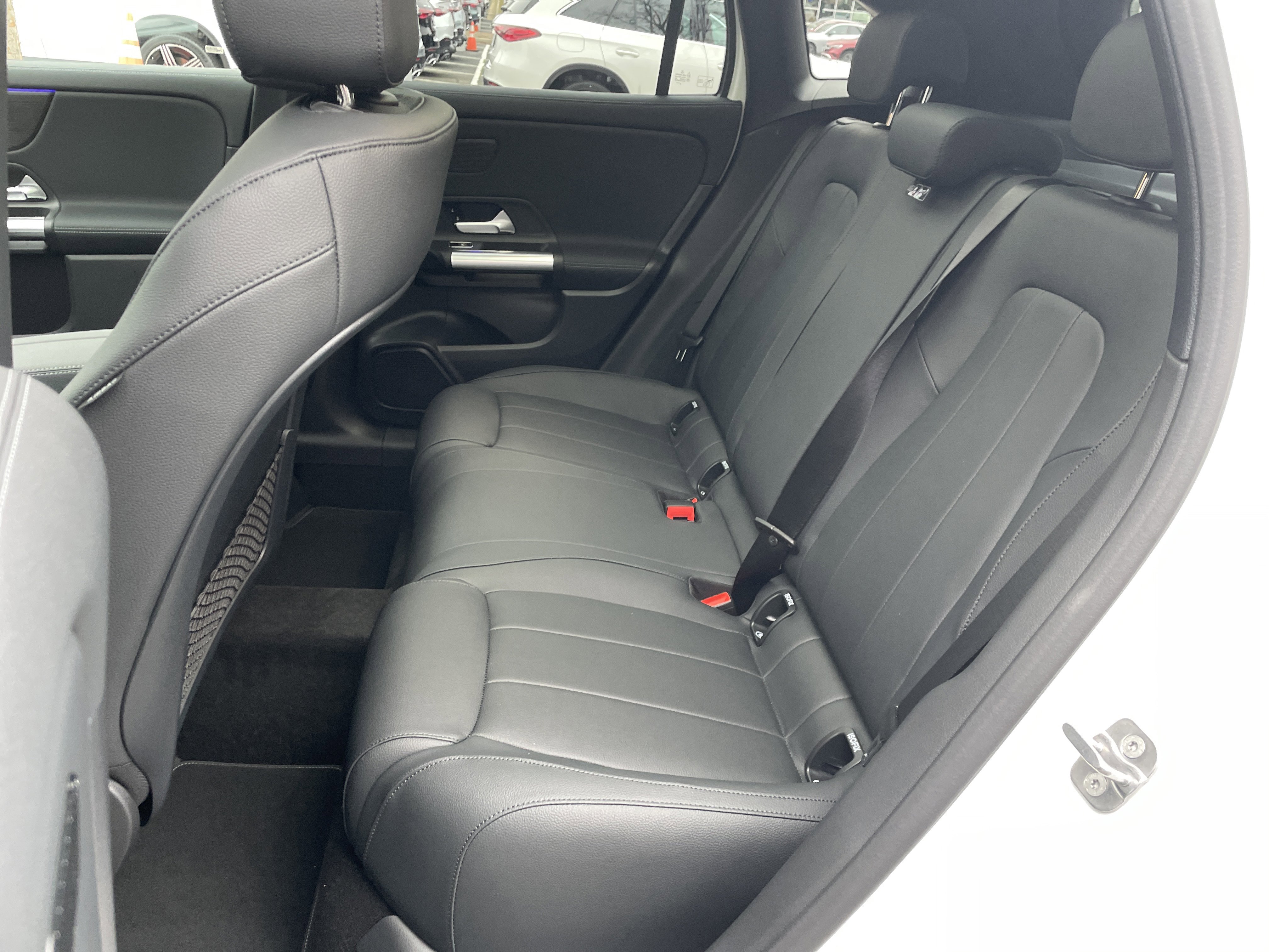 New 2026 Mercedes-Benz GLA 250 4MATIC image 36