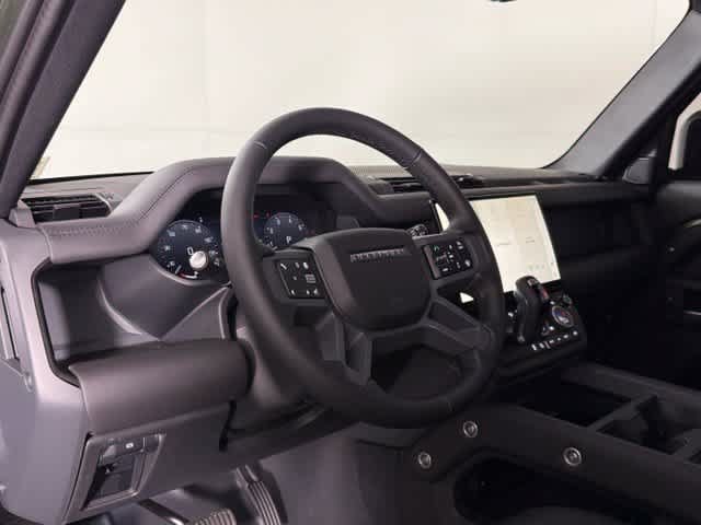 New 2026 Land Rover Defender 110 X-Dynamic SE AWD/4WD image 5