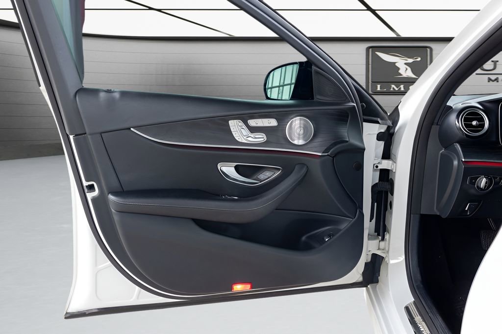 Used 2020 Mercedes-Benz E 350 Sedan image 36