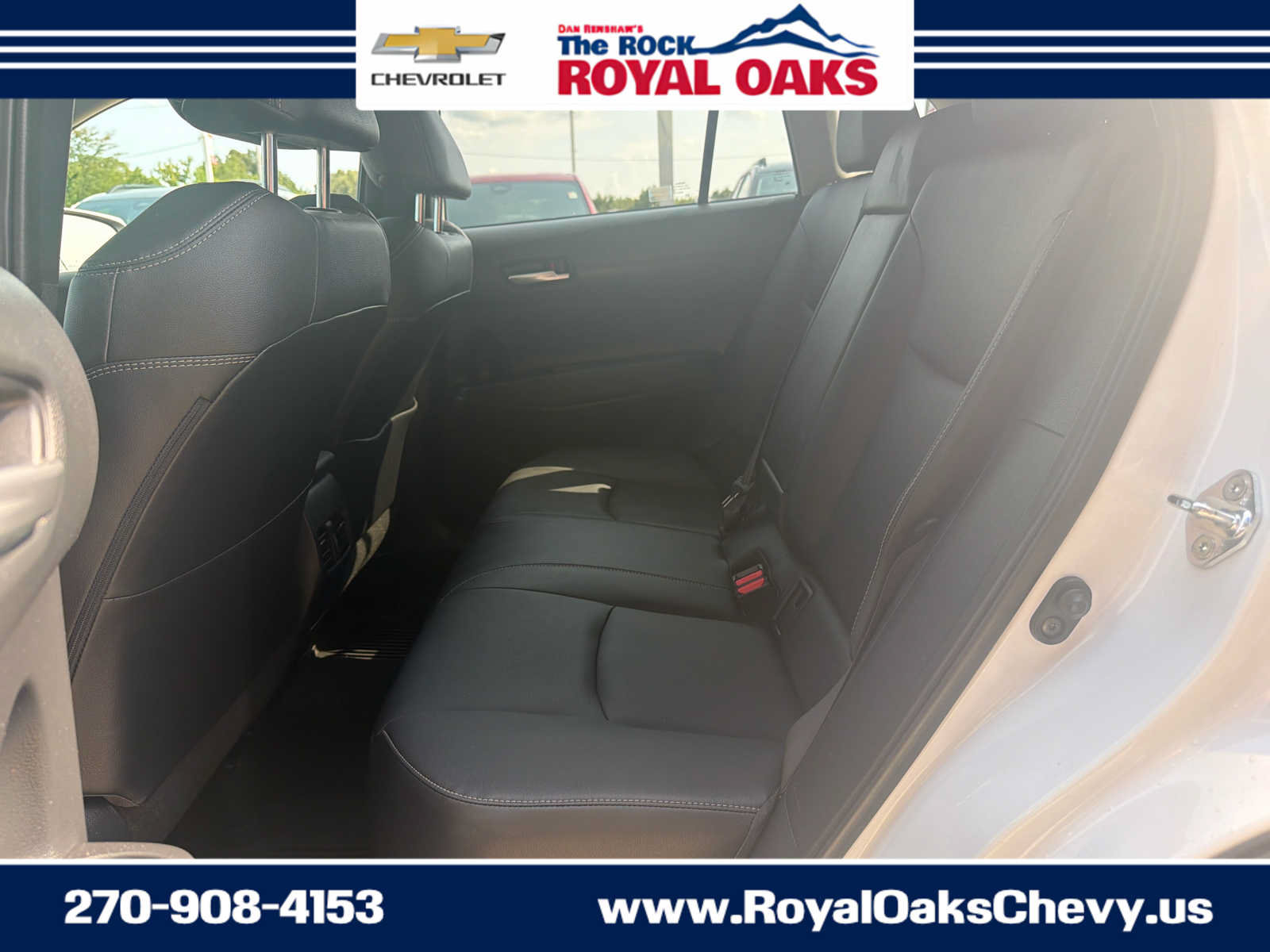 Used 2022 Toyota Corolla Cross XLE w/ Convenience Package AWD/4WD image 23