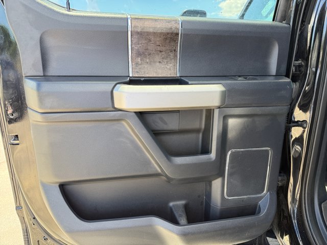 Used 2022 Ford F250 Lariat w/ Lariat Ultimate Package AWD/4WD image 24