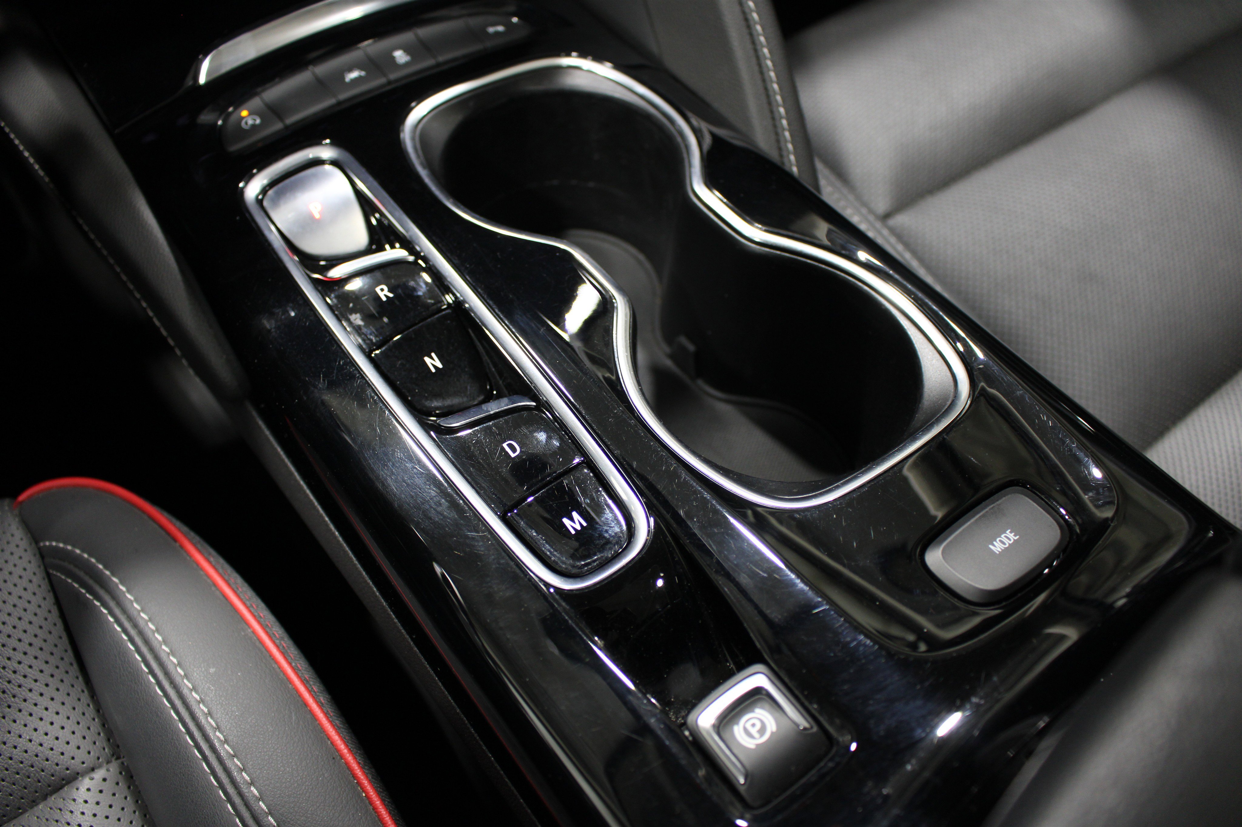 Used 2023 Buick Envision Essence w/ Sport Touring Package image 19