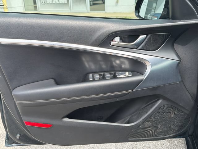 Used 2025 Genesis G70 2.5T AWD/4WD image 9