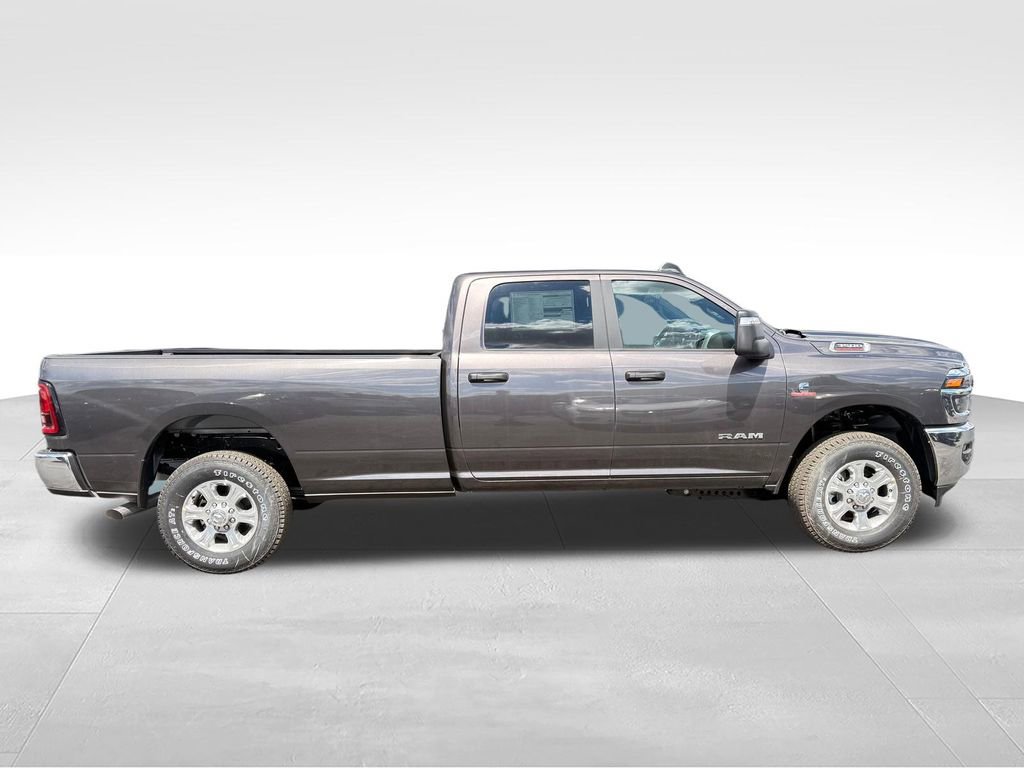 New 2026 RAM 3500 Big Horn AWD/4WD image 2