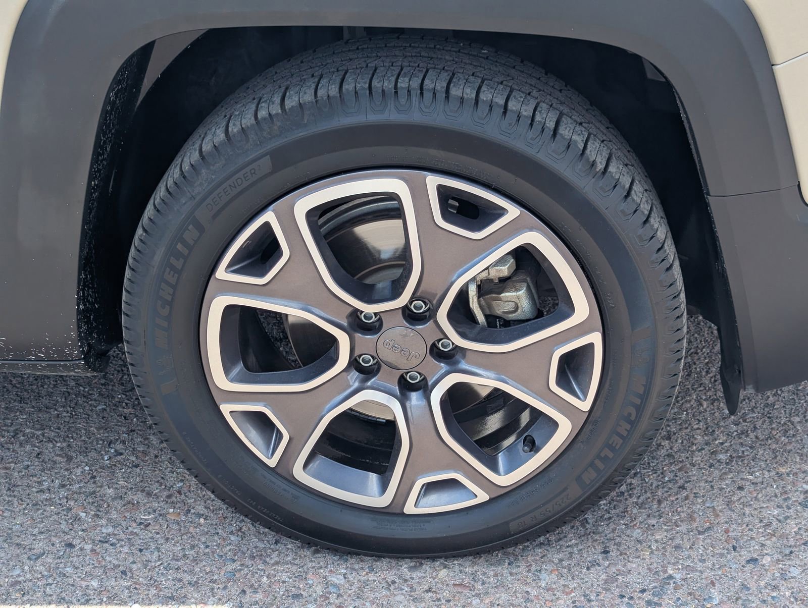 Used 2015 Jeep Renegade Limited FWD image 9