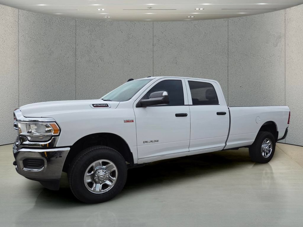 Used 2022 RAM 2500 Tradesman w/ Chrome Appearance Group AWD/4WD image 9