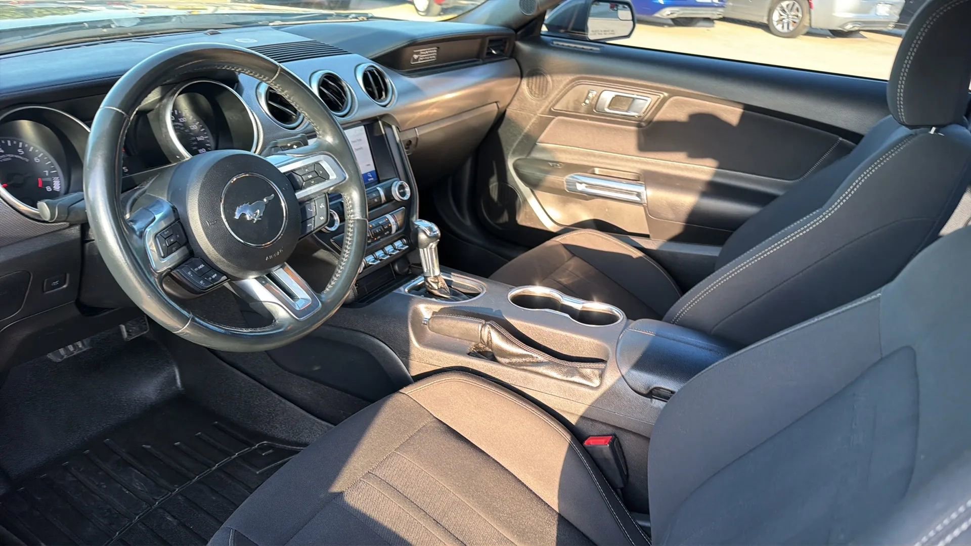 Used 2020 Ford Mustang GT w/ Equipment Group 301A RWD image 36