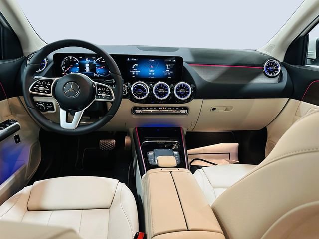 New 2026 Mercedes-Benz GLA 250 4MATIC image 6