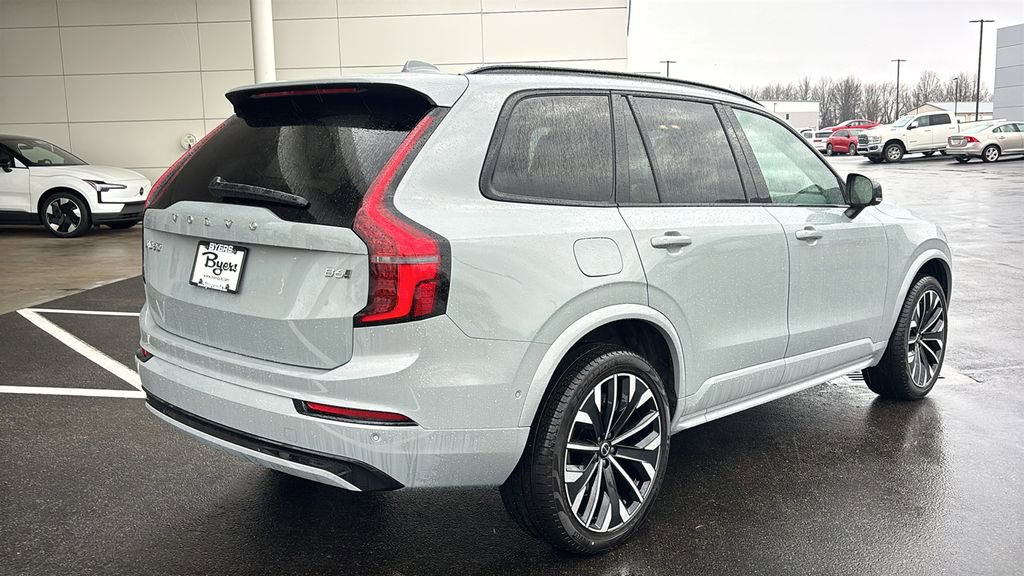 New 2026 Volvo XC90 B6 Ultra image 32
