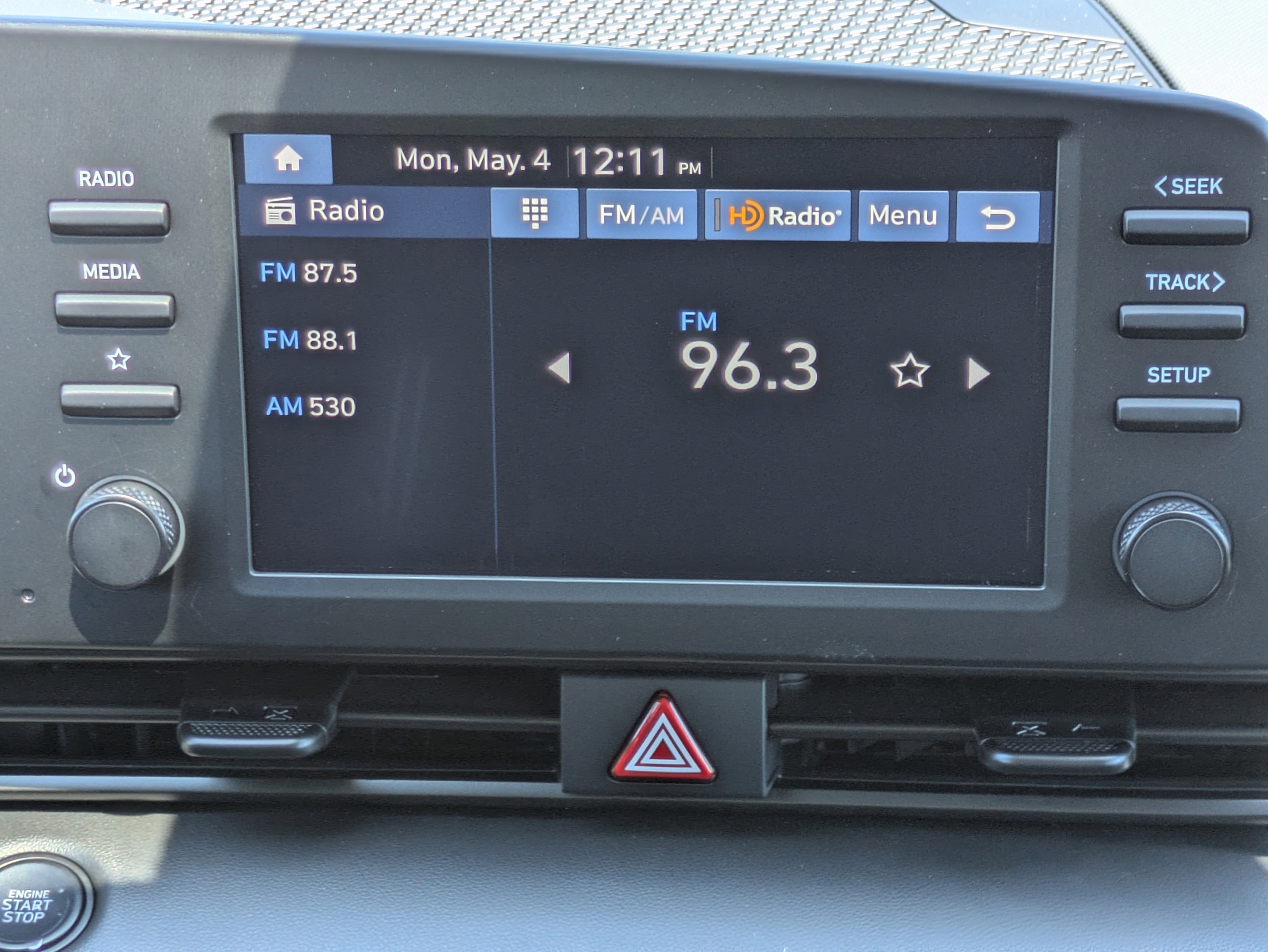 New 2026 Hyundai Elantra Sport FWD image 17