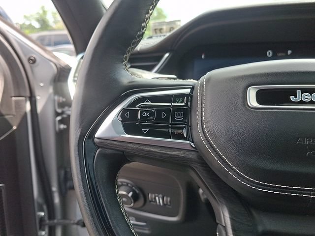 Used 2022 Jeep Grand Cherokee Overland w/ Adv Protech Group III AWD/4WD image 22